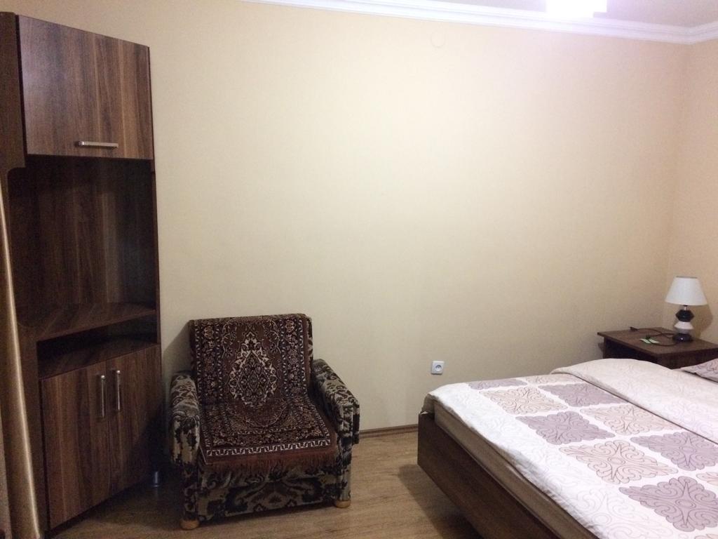 Mari Guest House Телави Экстерьер фото
